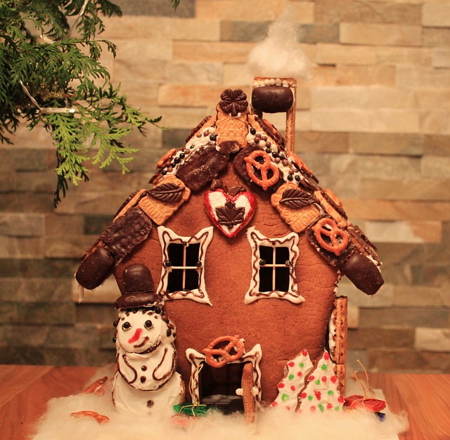 December 12th is Gingerbread House Day