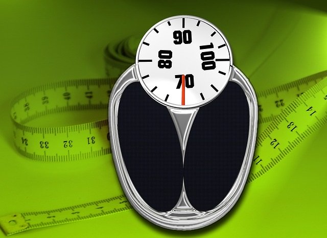 Spring Weight Loss Tips - Weigh Yourself Often