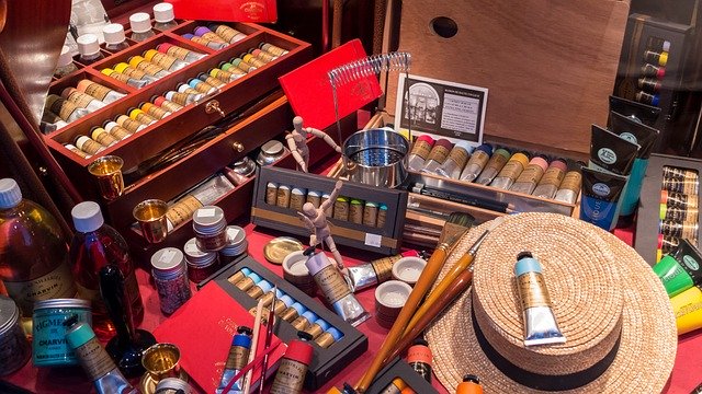 August Monthly Holidays | Holidays and Observances

August is American Artists Appreciation Month